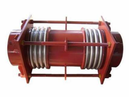 <strong>大拉杆波纹补偿器</strong>